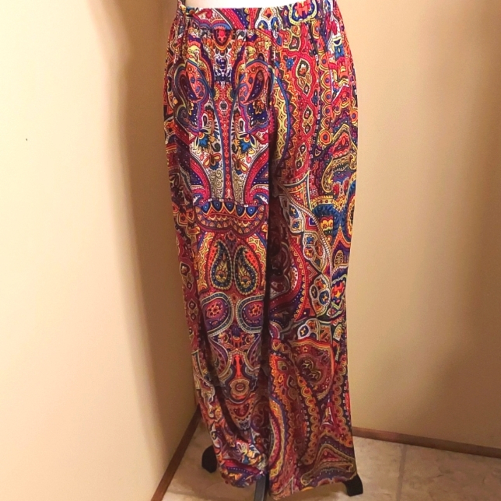 Cha Cha Vente Multicolor Paisley Wide Leg Pants